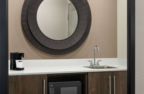 Fruitland Hotel | Hampton Inn & Suites Salisbury/Fruitland
