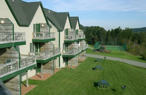 Southwest Harbor Condo | Harbor Ridge Resort - 2BR/2.5BA - Great Location