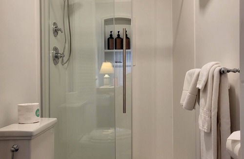Northeast Harbor Bed & Breakfast | Harbourside Inn