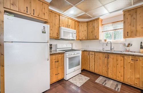 Tobermory Cabin | Harbourview - Ultimate Tobermory Getaway