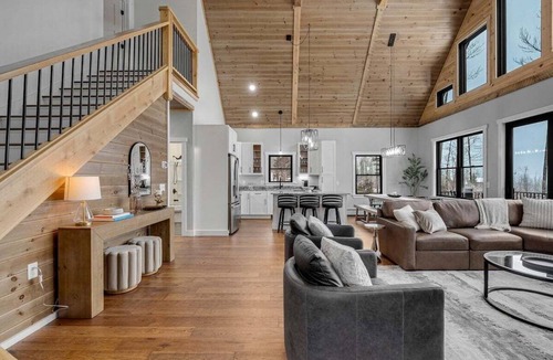 Sunday River Area House | Harmony Hideaway - views, hot tub & fireplace!