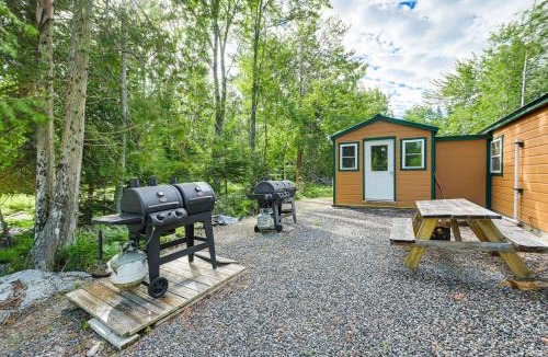Harrington House | Harrington Cabin w/Grills - Near Beaches & Hiking