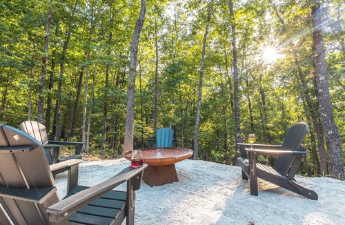 Ponce De Leon House | Heated Pool Hot Tub King Bed SDC 10min TRL 15min