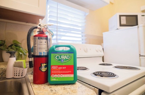 Cutler Bay Apartment | Hidden Gem in Cutler Bay-Cozy 1BR Retreat Near It All w/Fast Wi-Fi & Parking!