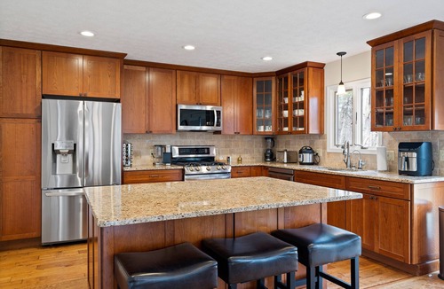 McGaheysville Ski Chalet | Hidden Haven - Kids friendly home, Great Location, Extended Deck, Outdoor Dining