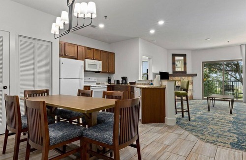 Ingram Resort | Hill Country | Ranch Retreat | Pool + Trails | 2BR