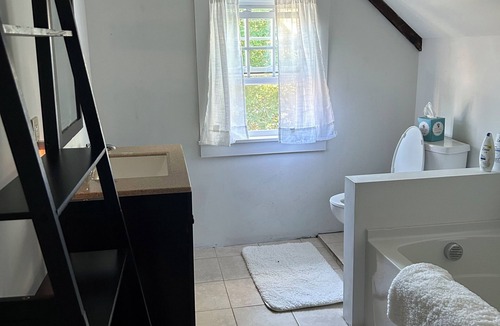 Jefferson House | Historic Cape in quaint village of Jefferson Maine