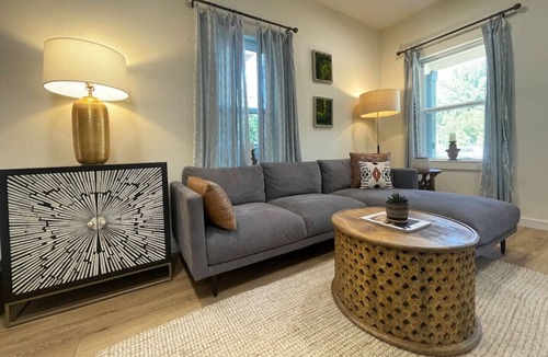Central East Austin House | Historic Central Eastside Home with Private Sauna