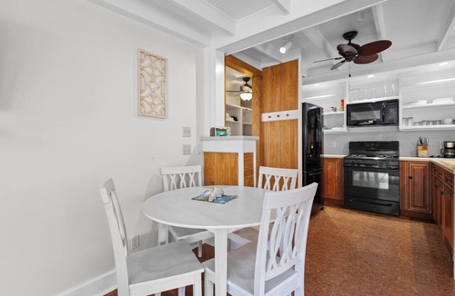 Fort Pierce Apartment | Historic & Stylish 1-Bedroom Apartment in the Heart of Downtown Fort Pierce