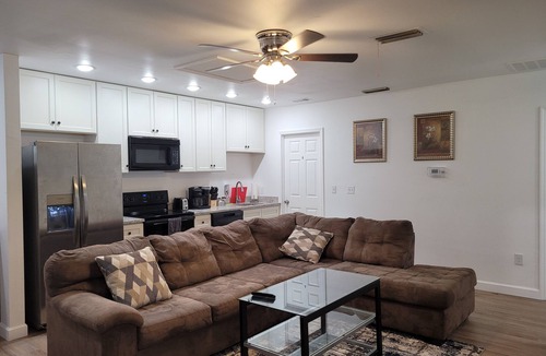 Tallahassee Apartment | Home [5B/2B]: one unit of a duplex near FSU-2 [126]
