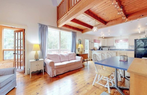 Otter Creek House | Home with deck, great location in the heart of Acadia National Park