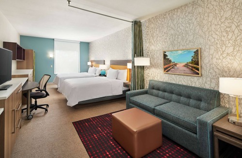 Interchange Square Hotel | Home2 Suites by Hilton Palm Bay Melbourne I 95