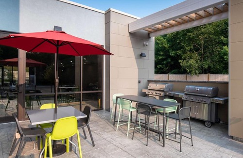 Raynham Hotel | Home2 Suites By Hilton Raynham Taunton
