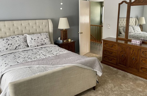 Clifton Park House | Horse Inn Around Saratoga: Town Home. 🐾Pet Friendly. Mins to I-87.