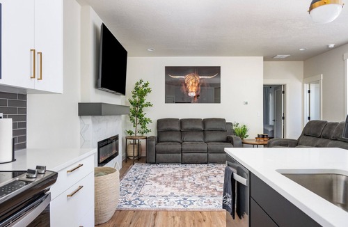 Cascade House | Hot Tub + Payette River Access | Near Tamarack