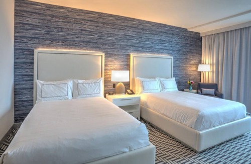 Central Beach Resort | Hotel Maren Fort Lauderdale Beach, Curio Collection by Hilton