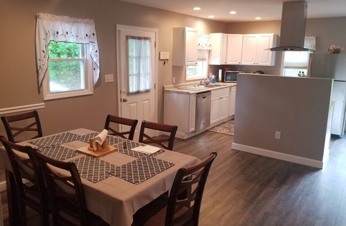 Malta House | House near Saratoga Springs Lake Track Spac Fish Creek