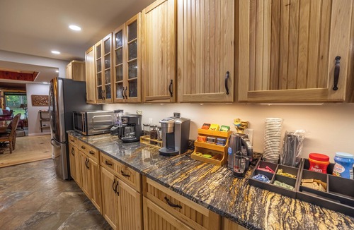 Mountain Home Cabin | Idle Awhile Cabin on 36 Acres – Luxury Meets Historic Charm in the Ozarks