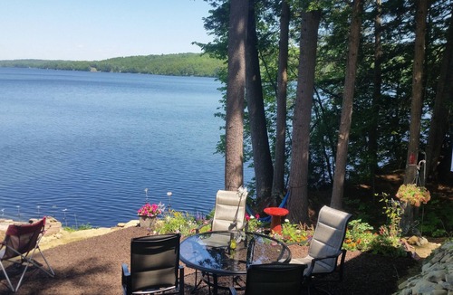 Vassalboro House | Immaculate View On Webber Pond With Boat Rental Option