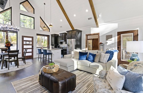 Hochatown Cabin | Intimate Encounter | Shower For 2 Private Hot Tub!