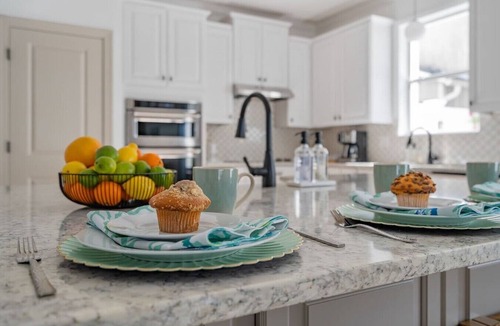Jacksonville Beach House | Jacksonville Beach Luxury Stay: Pool, Cinema & GameRoom
