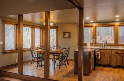 Charlemont Ski Chalet | Joia Verde: Mtn Chalet -120 Acres -Adventure Ski Hike MTB Rafting