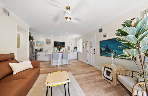 Jupiter Condo | Jupiter Bay Villa Ocean Breeze
