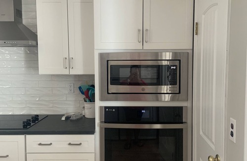 Old Orchard Beach House | Just steps to the Ocean and 7 minute walk to the Pier.