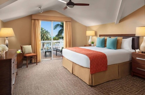 Bahama Village Resort | Key West Hyatt Charming 2-bedroom resort with WiFi, AC