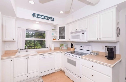 Jensen Beach House | Key West–Style Beach Home Near the Ocean, located near downtown Jensen Beach