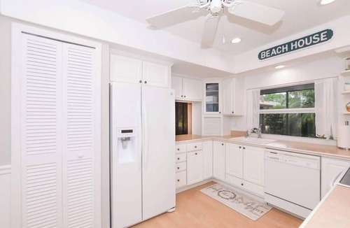 Jensen Beach House | Key West–Style Beach Home Near the Ocean, located near downtown Jensen Beach