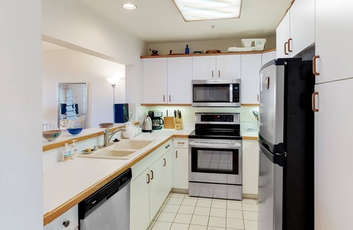 Fenwick Island House | Kings Grant Home Nestled Between Bay and Ocean w/Shared Pool, Private Washer/Dryer