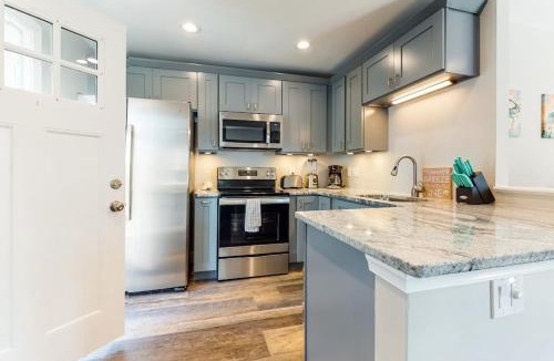 Midtown Ocean City Apartment | La Vista Bay-112 - 75th St -Upper -D