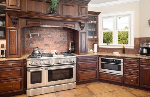 Sunrise Bay House | La Vita Bella at Lake Anna, Lake Front, 6000 sqft Resort Home with Hot Tub