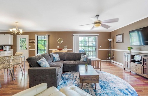 Mineral House | Lake Anna Retreat | Screened Porch + Fire Pit