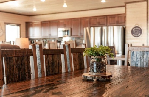 Kimberling City Condo | Lake View Penthouse with Game Room, Theater