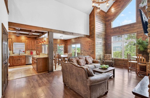 Indian Point House | Lakefront Luxury at WaterMill Cove | Gorgeous Views + Lazy River & Dock | 2 Mi to Silver Dollar City