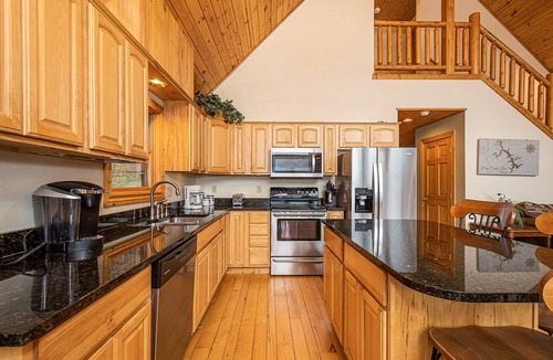 McHenry Cottage | Lakeside Lodge