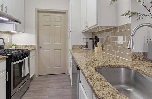 Town Center Apartment | Landing | Amazing 2BD, Courtyard, Gym