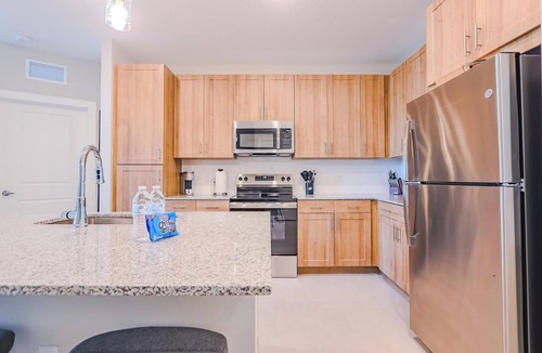 Interchange Square Apartment | Landing | Chic 2BD, Pool, Gym