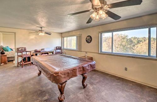 Lakeview House | Large Home w/Games: 4 Mi to Bull Shoals Lake!