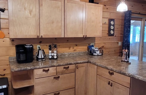 Smithfield Cabin | Large Secluded Cabin on the Lake - Now booking 2+ night stays