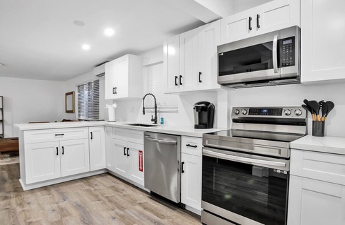 Sailboat Bend Apartment | Las Olas Cabanas Unit #2 - Private Unit Downtown Ft Lauderdale w/Yard & Parking