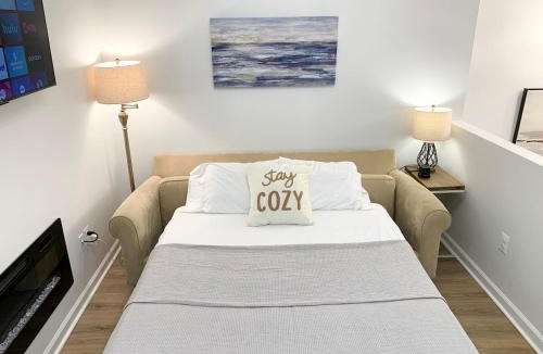 South Baltimore Apartment | Lavish Luxe 2BD-1BA apartment in Federal Hill