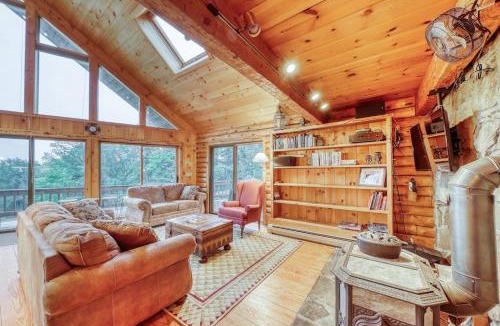 Andover House | Log Cabin with a View