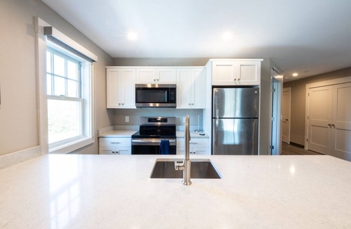 Gloucester Apartment | Long Beach Suites