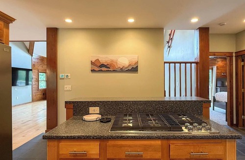 Center Lovell House | Lovell Lookout | Mt. Views, Hot Tub, Movie Theater