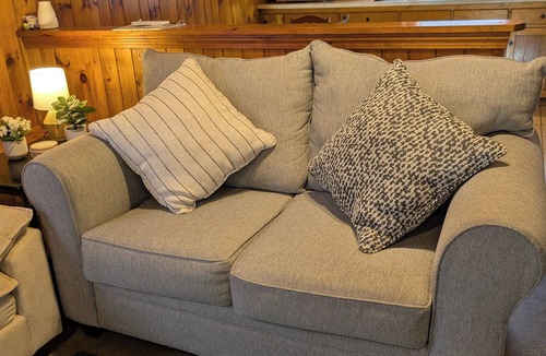 Topsham Apartment | Lovely 2-bedroom apartment with AC in charming Topsham. Close to everything!