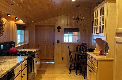 Sinclair Cabin | Lovely 4-bedroom cabin in Sinclair for a cozy getaway