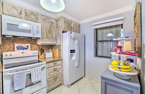 Fort Pierce Shores Condo | Lovely Fort Pierce Condo, Walk to Beach!